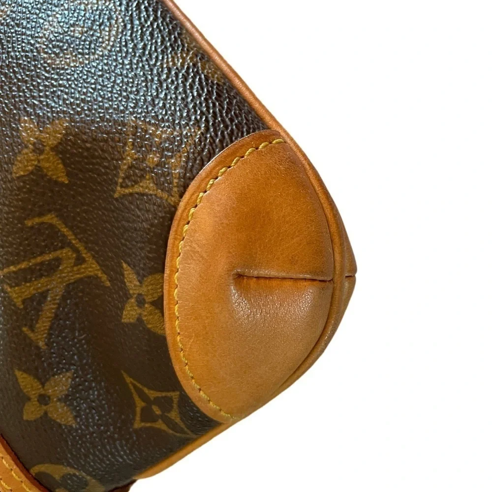 Louis Vuitton Authentic Vintage Mini Coussin Monogram Canvas Shoulder Bag RARE